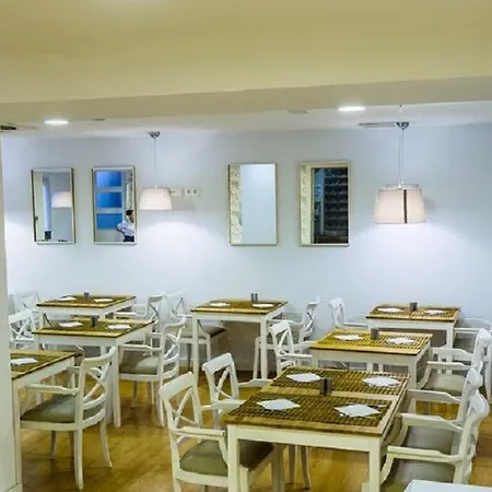 Porto Drach & Appartamento 4*